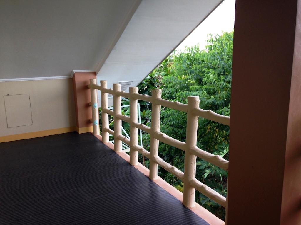 Alexis Cliff Dive Resort Panglao Room photo