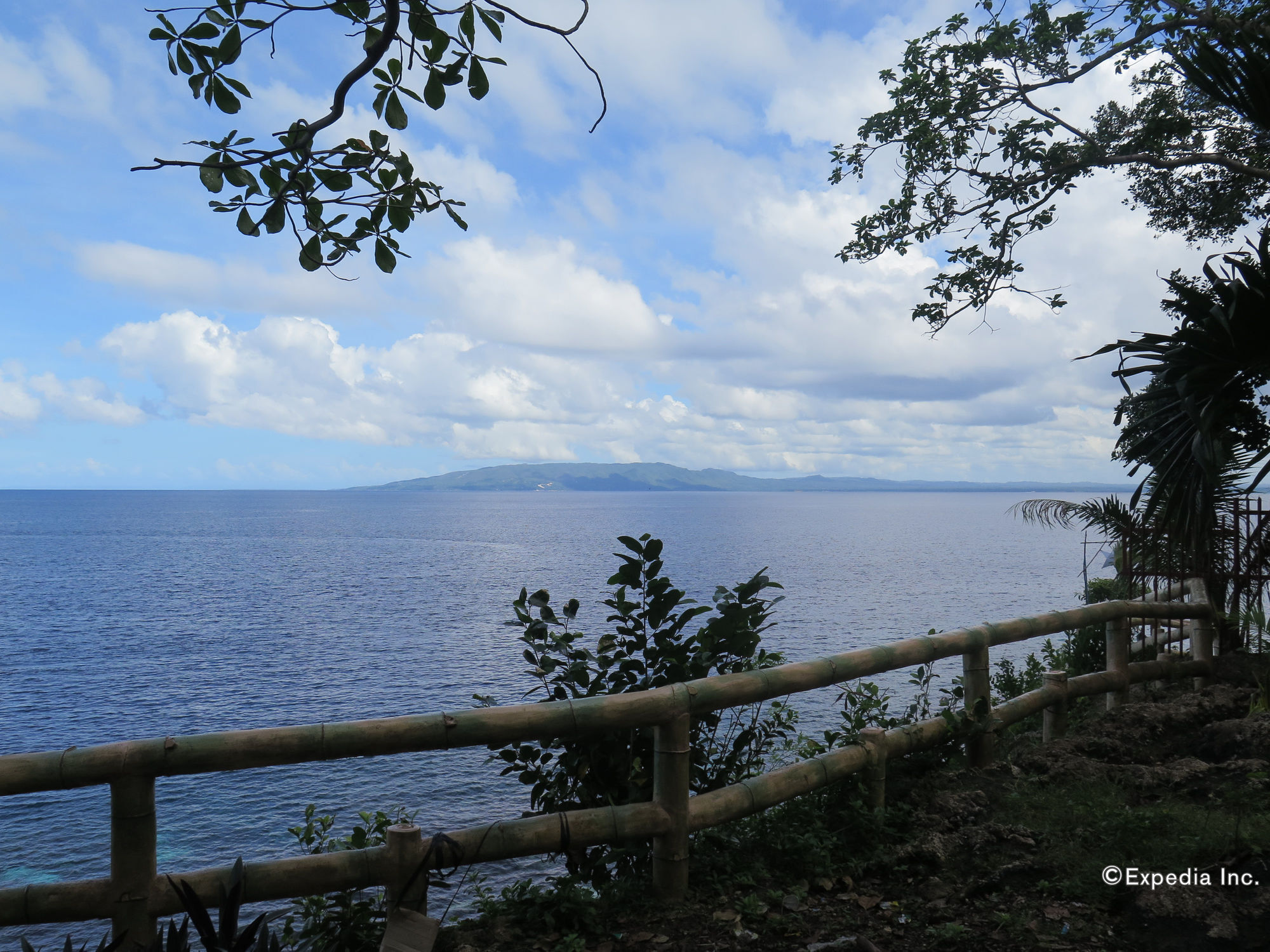 Alexis Cliff Dive Resort Panglao Exterior photo