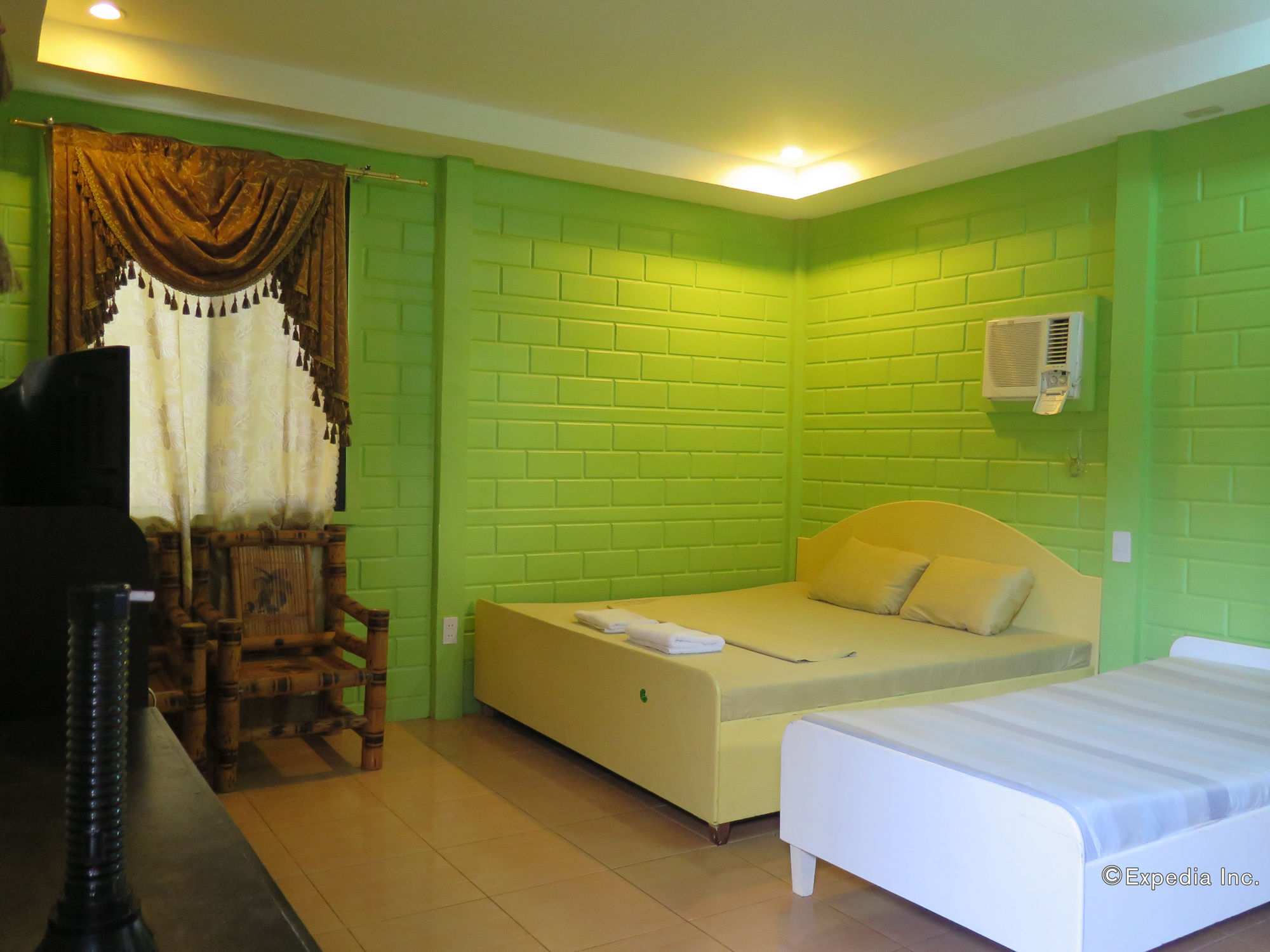 Alexis Cliff Dive Resort Panglao Exterior photo